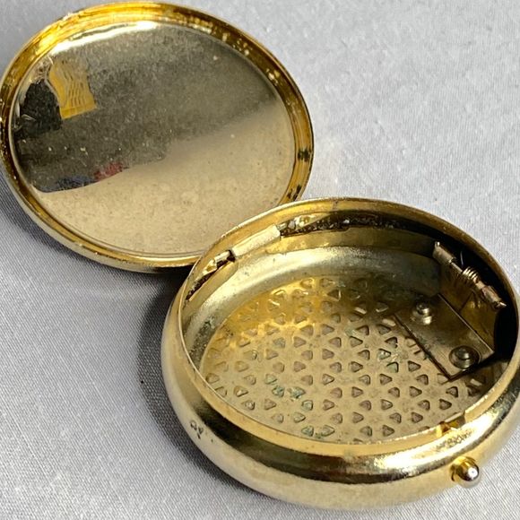 Butterfly Floral Cloisonne Metal Trinket Pill Box - Picture 6 of 9